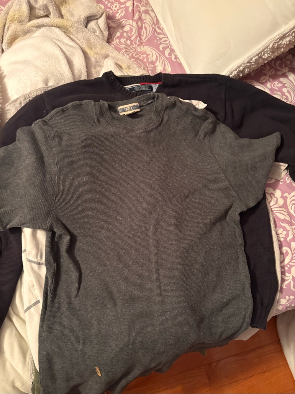 Men's Vintage Wash Grey Crewneck T-Shirt - Charcoal - Picture 3 of 3